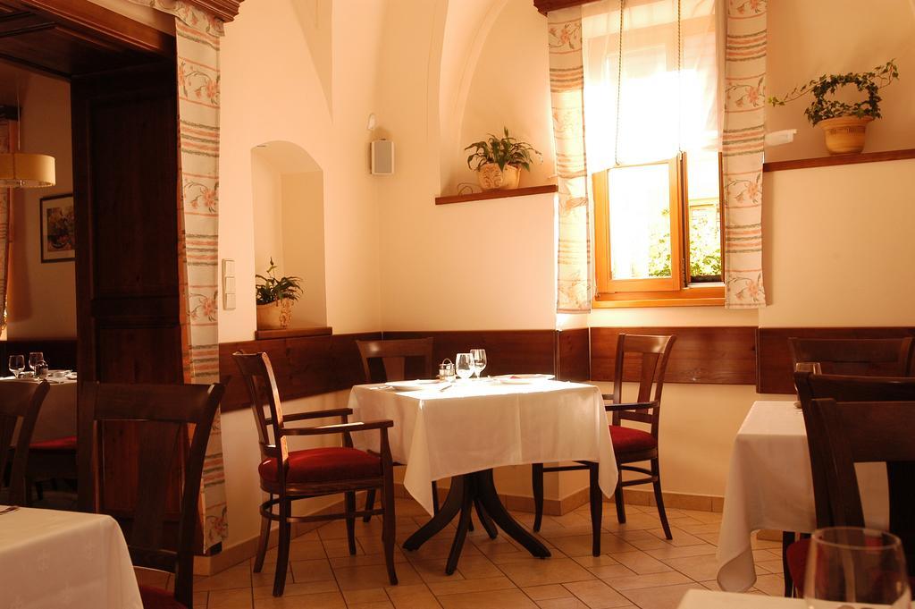 Erhardt Superior Rooms Sopron Kültér fotó